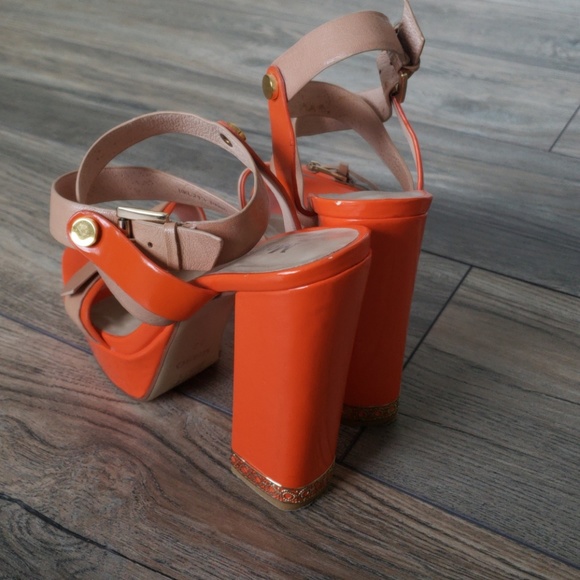 High heel strap ankle Sandals - Picture 2 of 4